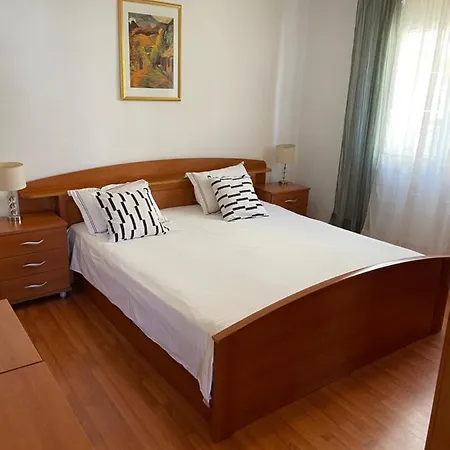 Lejlighed Apartman Lus Sutivan